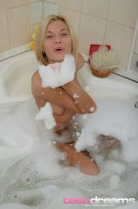 Sexy Blonde Teen In Bubble Bath