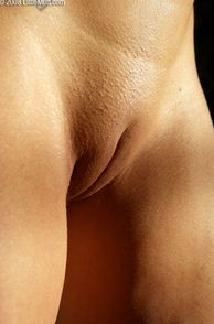 Smooth Shaven Pussy Close Up